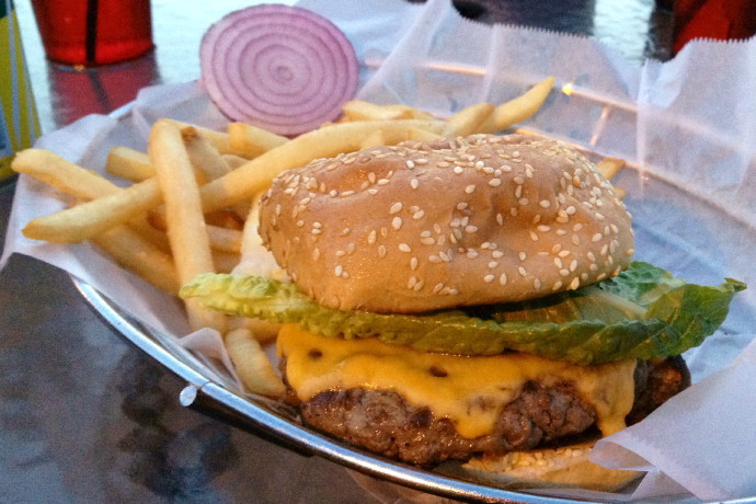 photo of bacon cheeseburger from Barefoot Bob's, Hull, MA