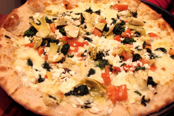 photo of pizza from the Flying Fish Cafe, Wellfleet, MA