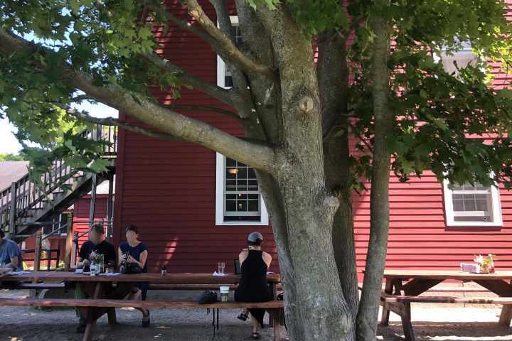 photo of Hilltop Cafe, Wilton, NH