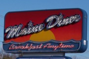 photo of the Maine Diner, Wells, Maine
