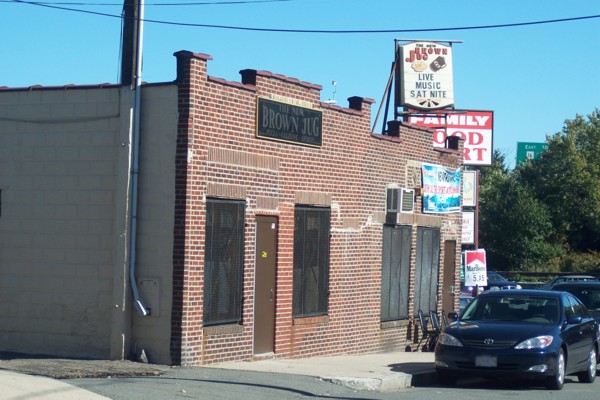 photo of the New Brown Jug, Chelsea, MA