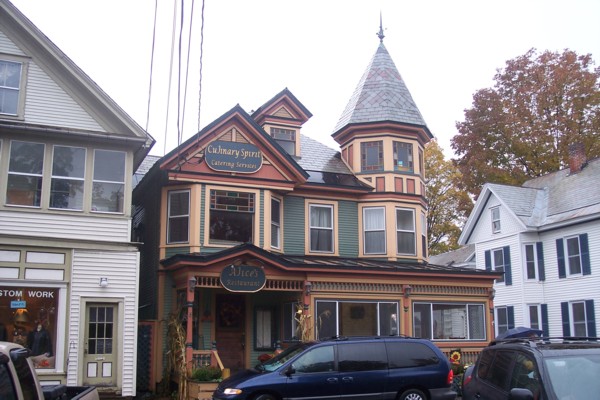 photo of Alice's Restaurant, Chester, VT