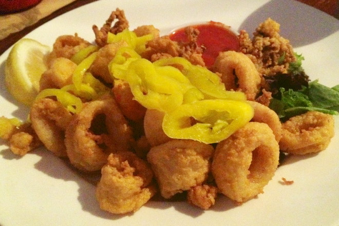 photo of calamari from Barefoot Bob's Beach Grill, Hull, MA (from hiddenboston.com)