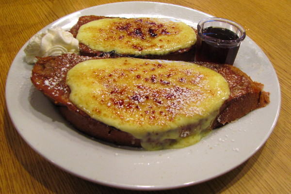 photo of creme brulee French toast from Bintliff's, Ogunquit, ME