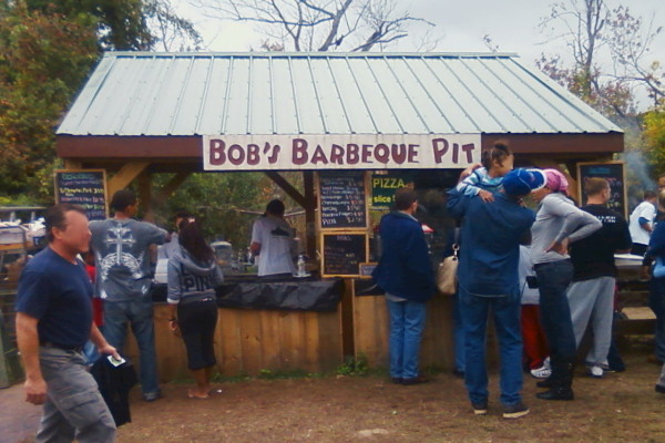photo of Bob's Barbecue Pit at Connors Farm, Danvers, MA