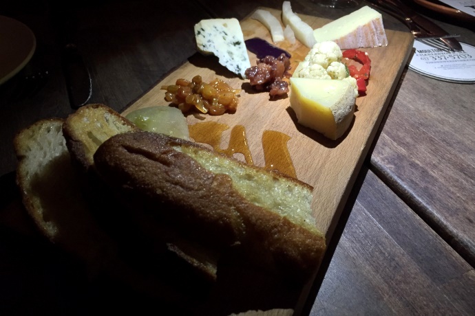 photo of a cheese board from Brewer's Fork, Charlestown, MA