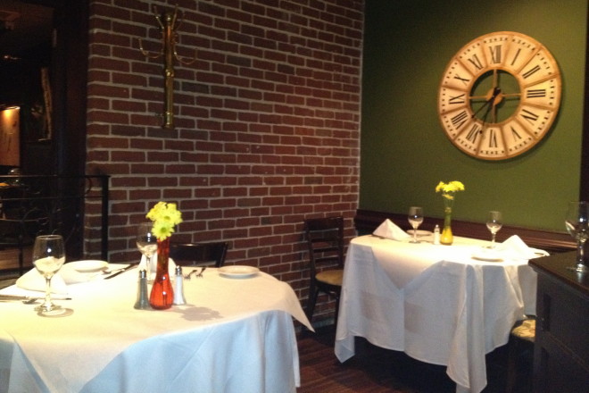 photo of Cafe de Paris, Quincy, MA
