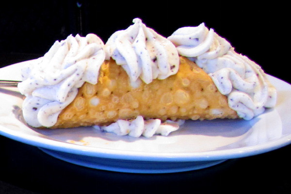 photo of cannoli from Caffe Bella Vita, Boston (Beacon Hill), MA