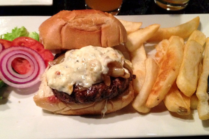 photo of a cheeseburger from City Streets, Waltham, MA