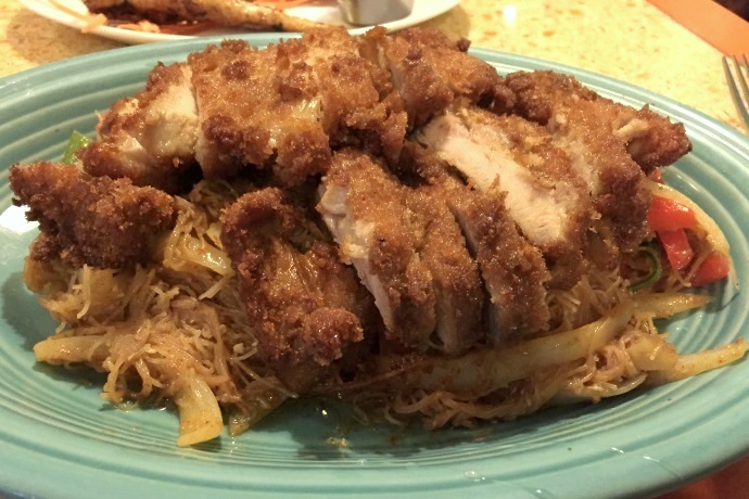photo of stir-fried noodles with crispy chicken from Dok Bua, Brookline, MA