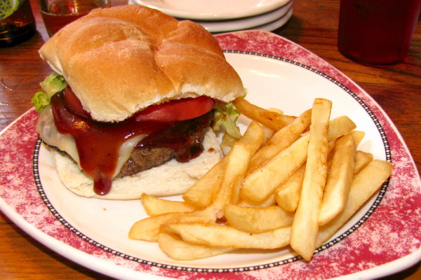 photo of mesquite burger from the Eagle Brook Saloon, Norfolk, MA