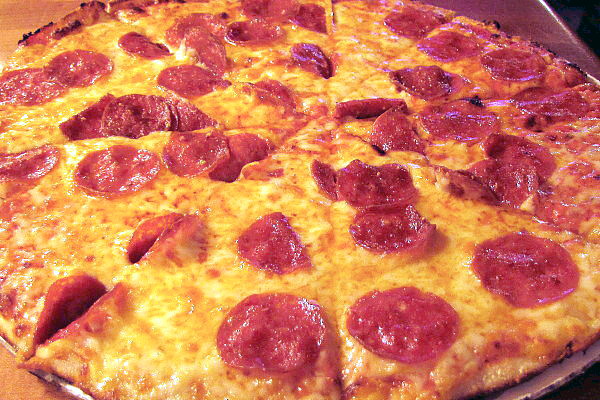 photo of pizza from the Eagle Brook Saloon, Norfolk, MA