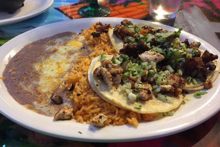 photo of tacos from El Mariachi, Framingham, MA