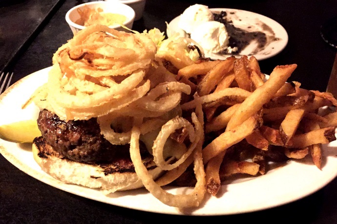 photo of a burger from the Fat Cat, Quincy, MA