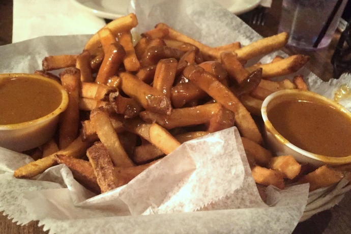 photo of curry fries from Flann O'Brien's, Boston, MA