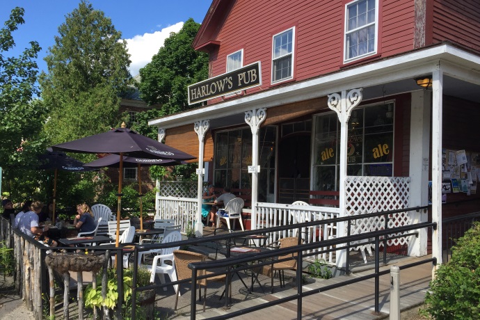 photo of Harlow's Pub and Restaurant, Peterborough, NH