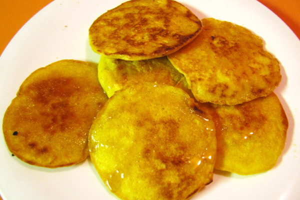 photo of homemade jonnycakes