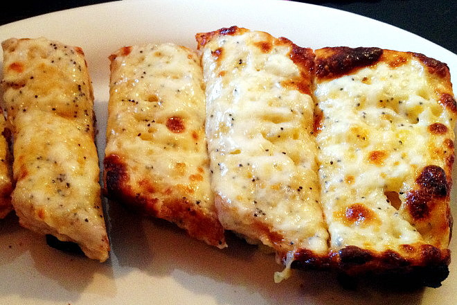 photo of garlic bread from La Hacienda, Somerville, MA