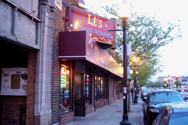 photo of Le's, Allston, MA