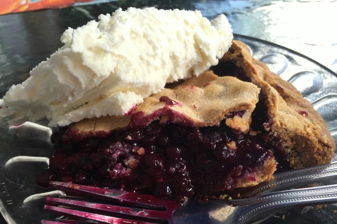 photo of blueberry pie from Mabel's Lobster Claw, Kennebunkport, ME