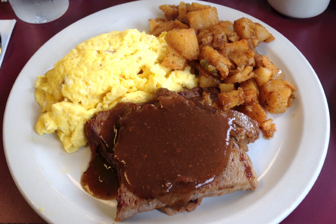 photo of yankee pot roast breakfast from the Mad Hatter Cafe, Weymouth, MA