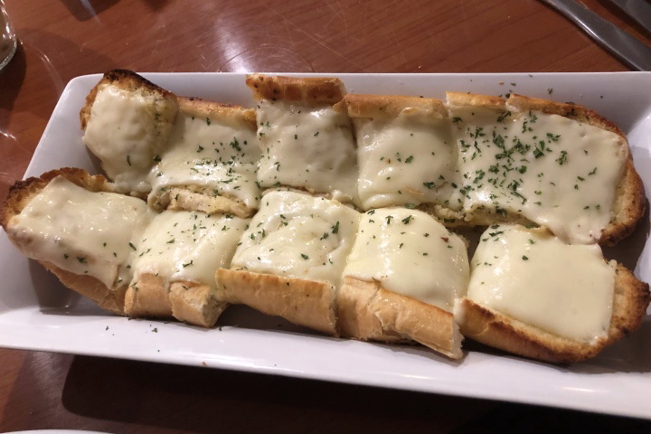 photo of garlic bread from Massimo's Ristorante, Wakefield, MA