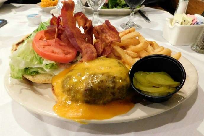photo of a cheeseburger from Monponsett Inn, Halifax, MA
