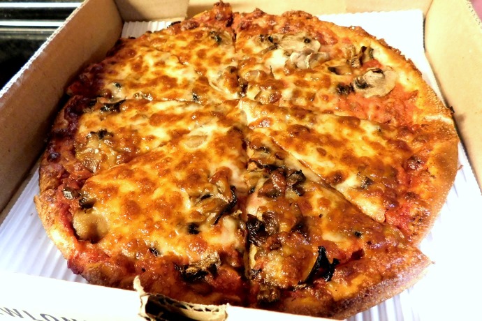 photo of mushroom pizza from New London Pizza, Concord, MA