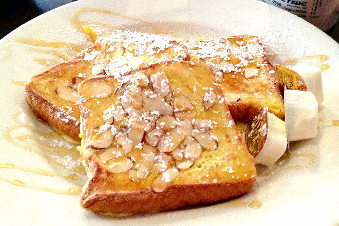 photo of almond and honey French toast from Niko's Restaurant, Weymouth, MA