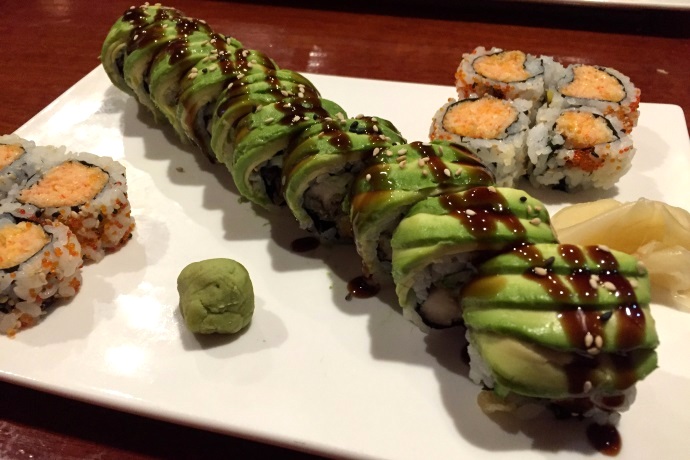 photo of maki plate (veggie dragon maki and spicy crab maki) from Ocean Sushi, Melrose, MA