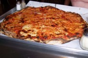 photo of Frank Pepe's Pizzeria, New Haven, Connecticut