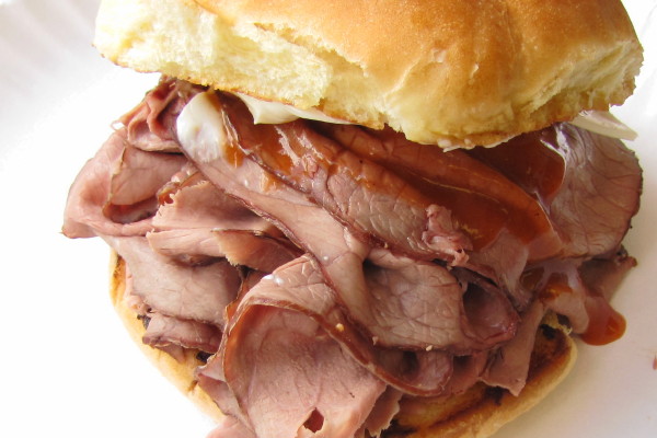 photo of roast beef from Roast Beef Roundup, Woburn, MA