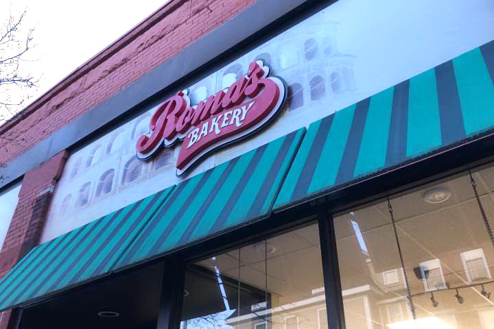 photo of Roma's Bakery and Deli, Woburn, MA