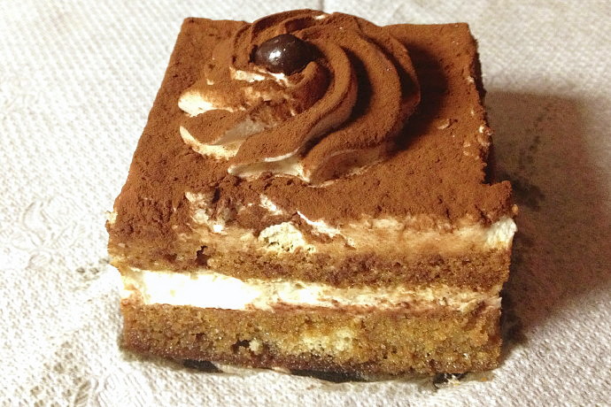 photo of tiramisu from Spinelli's, East Boston, MA