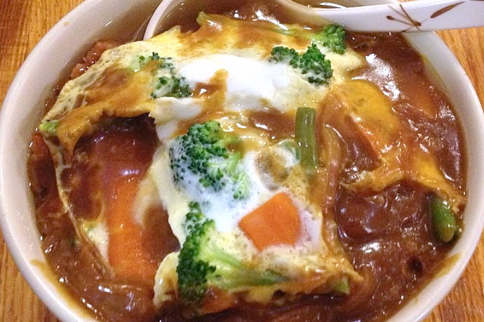 photo of chicken and egg with noodles in curry from Tampopo, Cambridge, MA