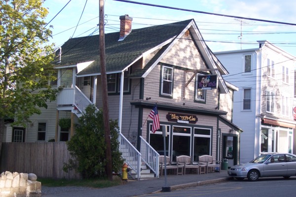photo of the Tan Turtle Tavern, Northeast Harbor, ME
