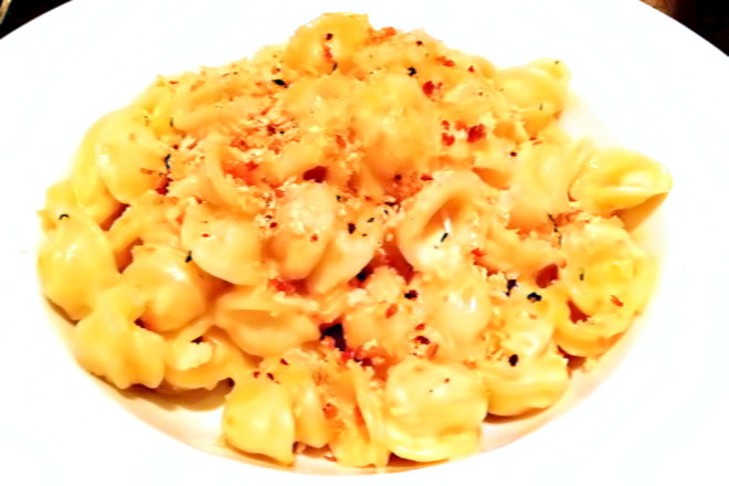 photo of truffle macaroni and cheese from Tastings Wine Bar and Bistro, Foxboro, MA