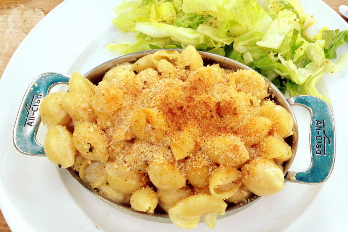 photo of macaroni and cheese from The Ledge, Dorchester, MA